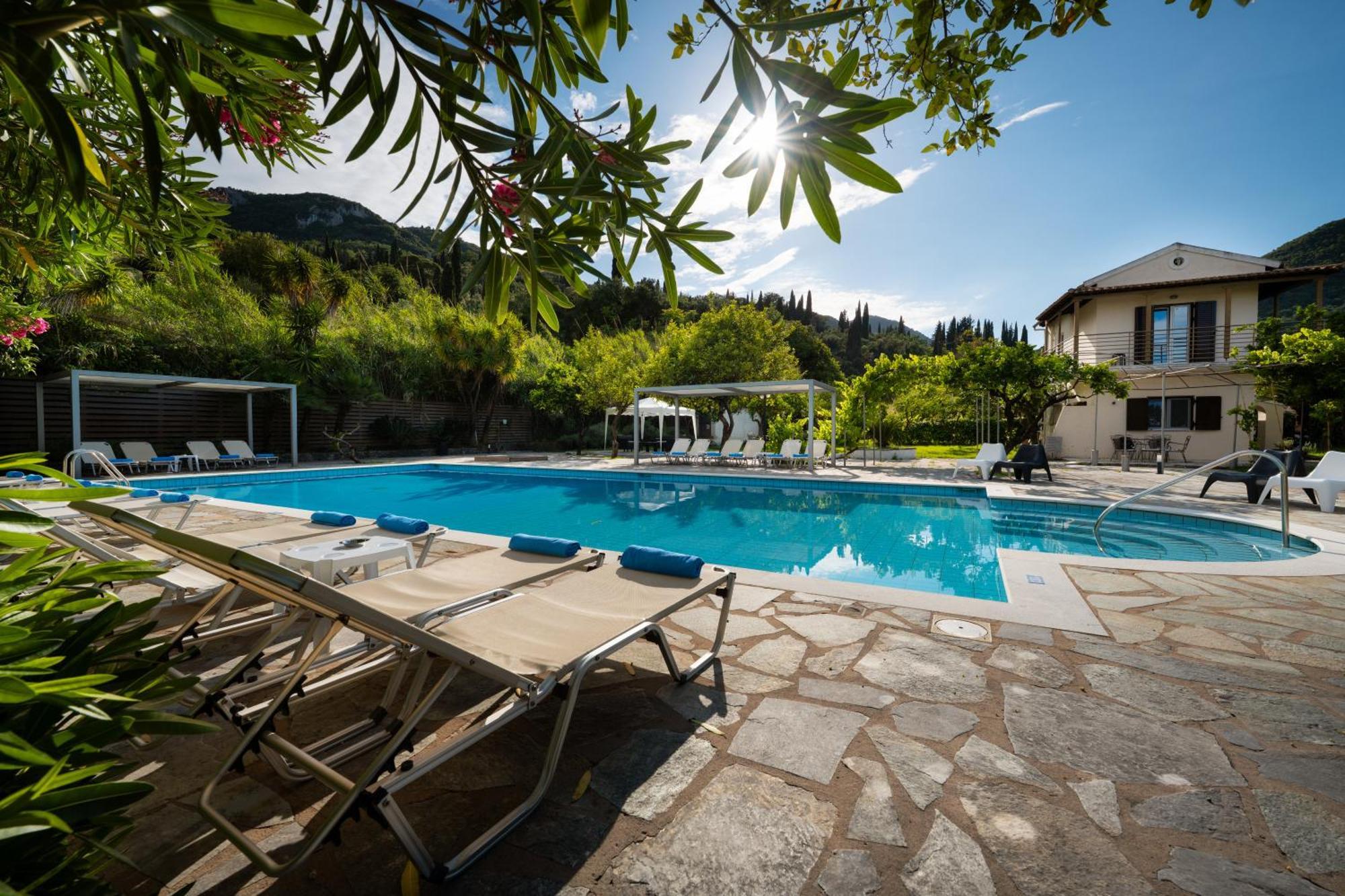 Orange Grove Suites Benícesz Kültér fotó
